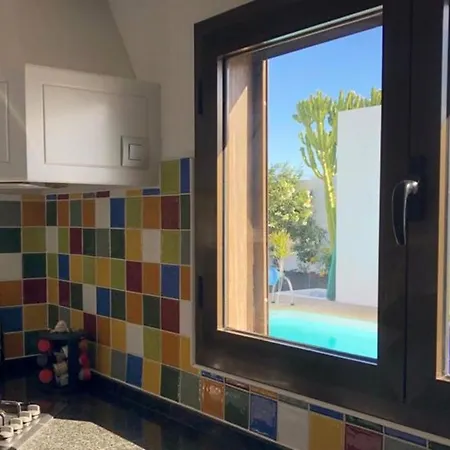 Casa Azmira Del Mar 別荘 Guatiza