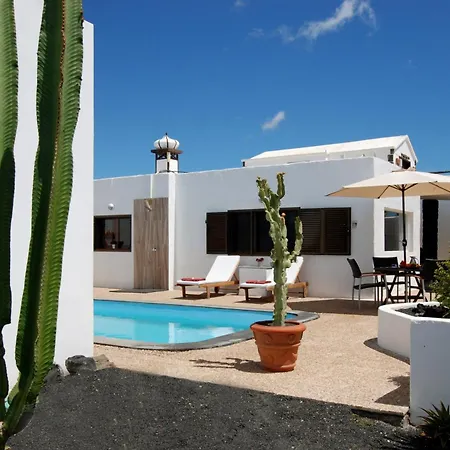 Casa Azmira Del Mar Guatiza